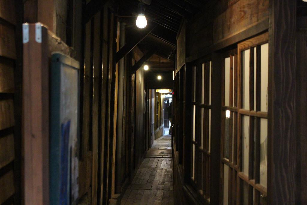 Onomichi Guest House Anago-No-Nedoko Экстерьер фото