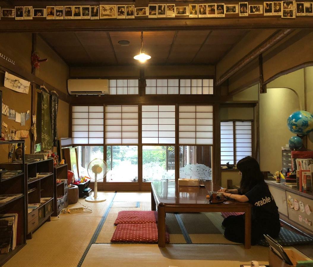 Onomichi Guest House Anago-No-Nedoko Экстерьер фото